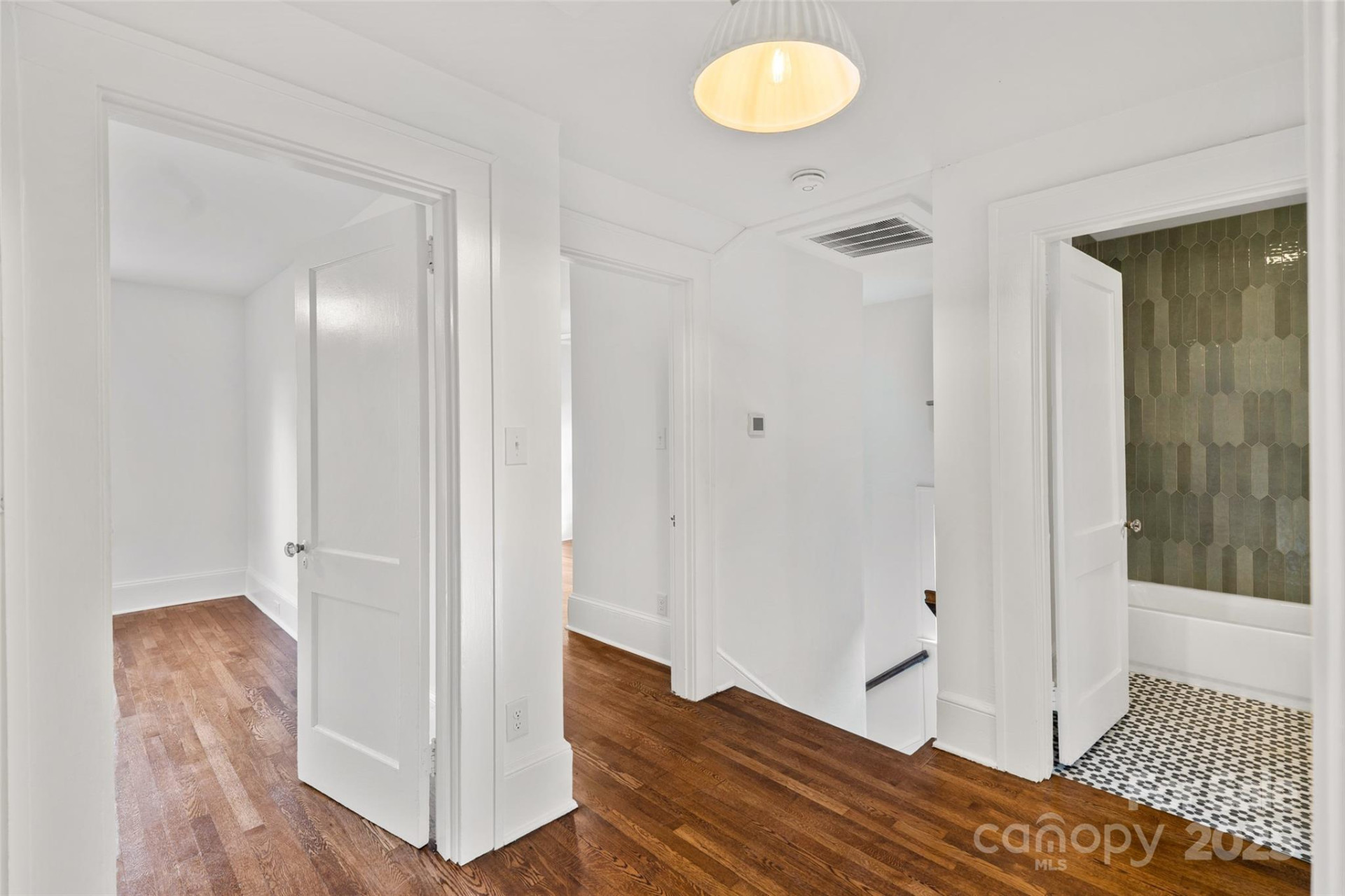 71 Buchanan Avenue - Photo 24