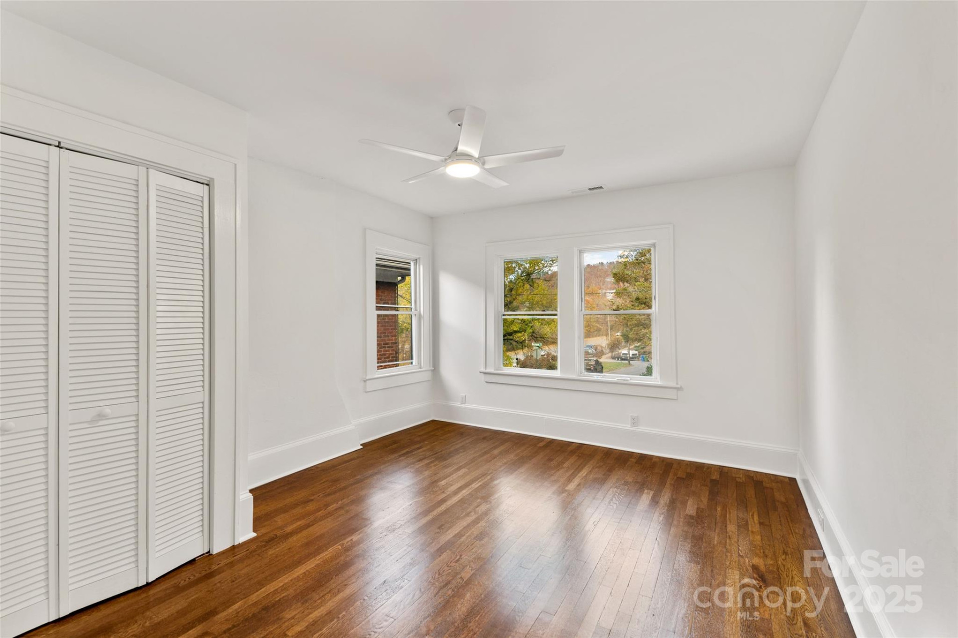 71 Buchanan Avenue - Photo 31