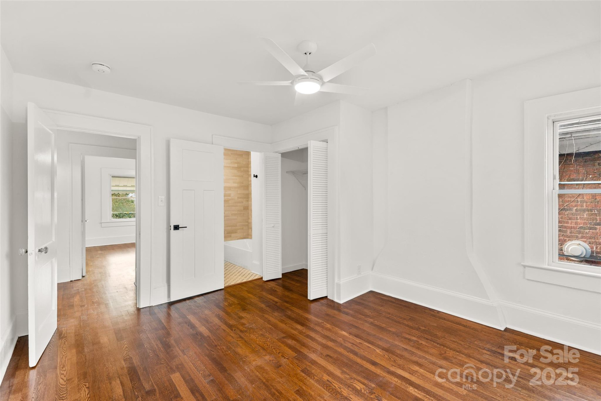 71 Buchanan Avenue - Photo 32