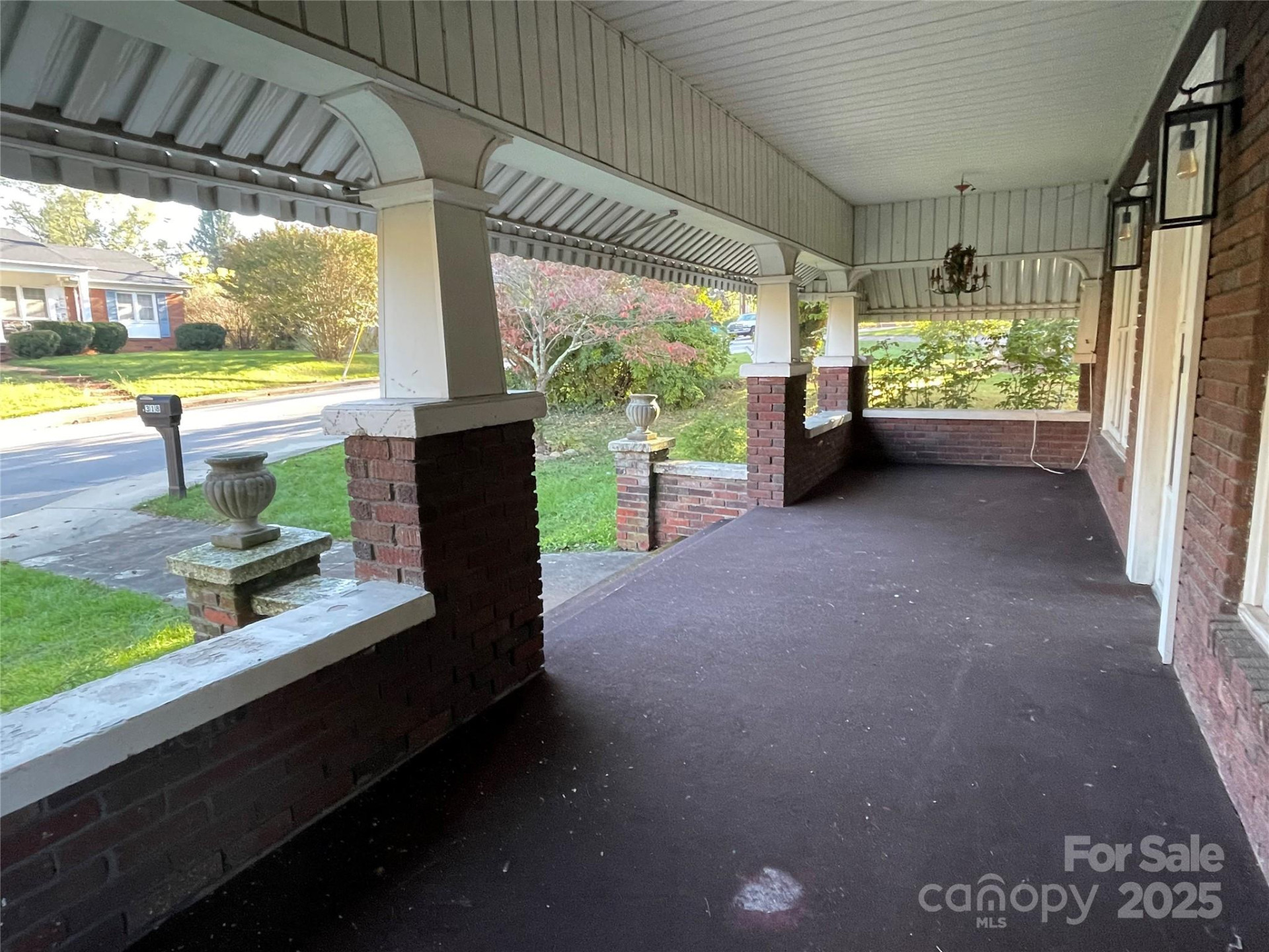 318 Academy Street - Photo 6