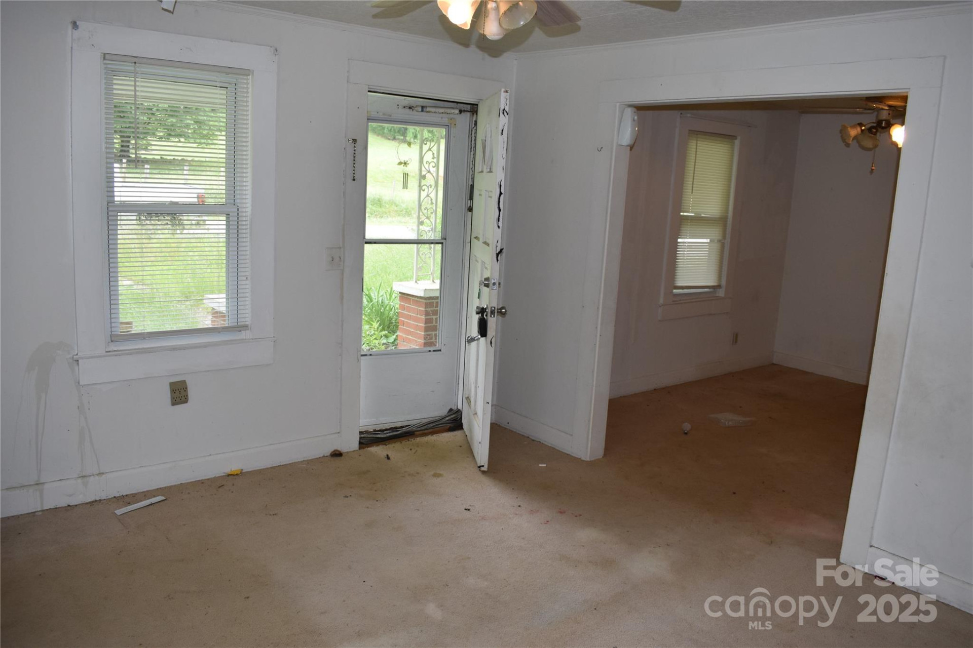 18417 Hwy 221 Highway - Photo 3