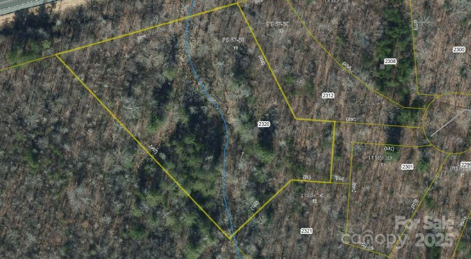 2320 Magnolia Place #11