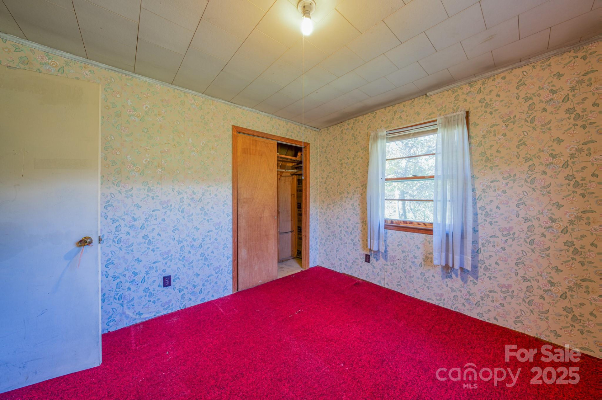 318 Monticello Road - Photo 6