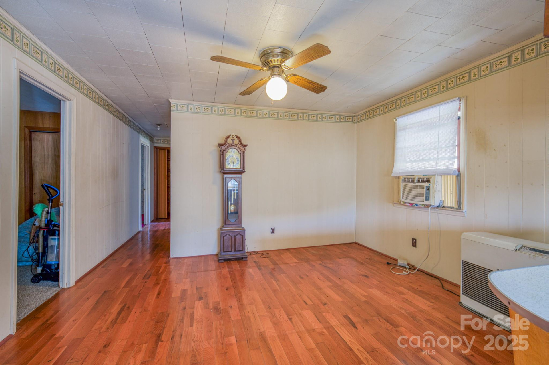 318 Monticello Road - Photo 14