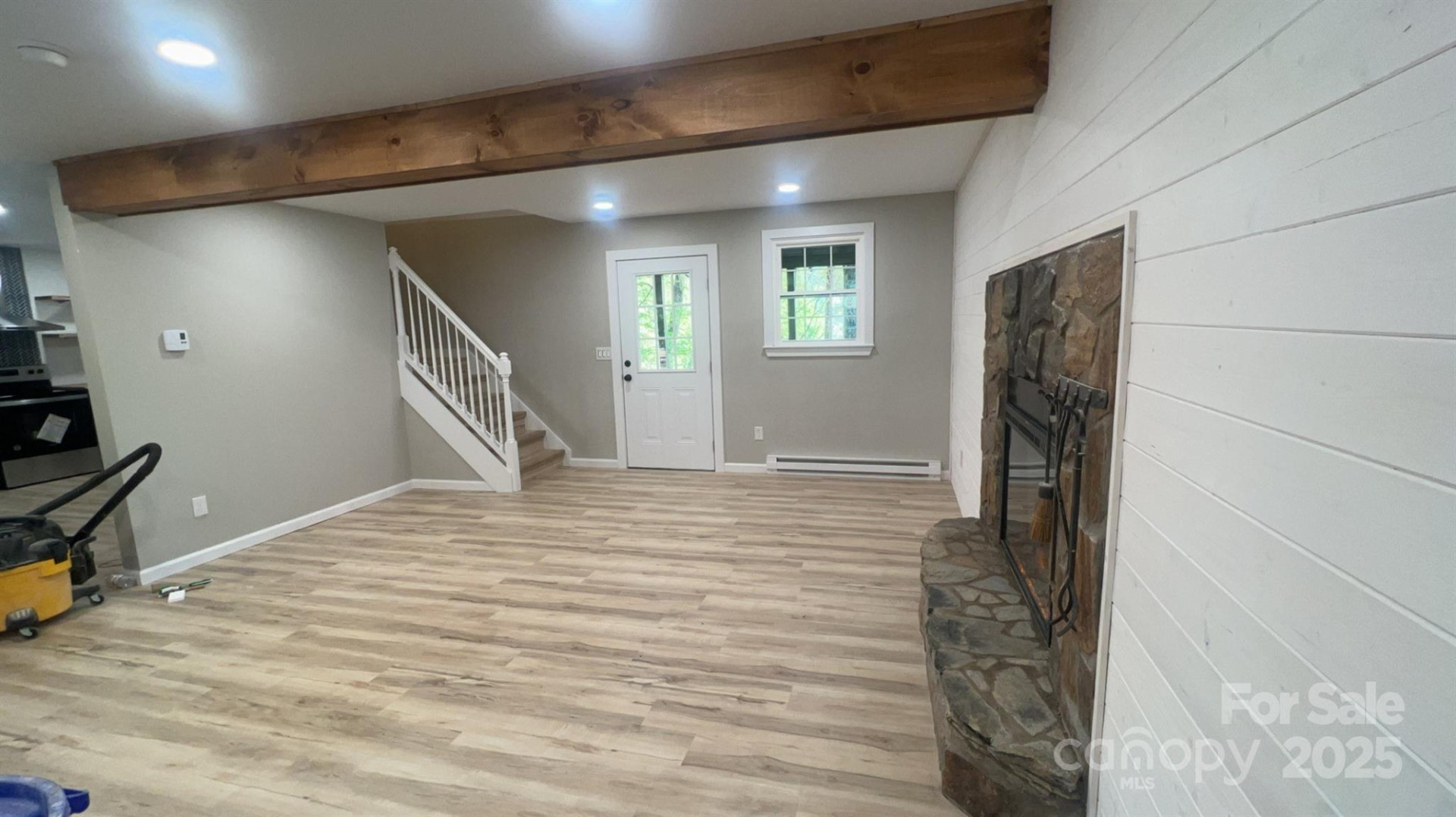 418 Bradley Street - Photo 10