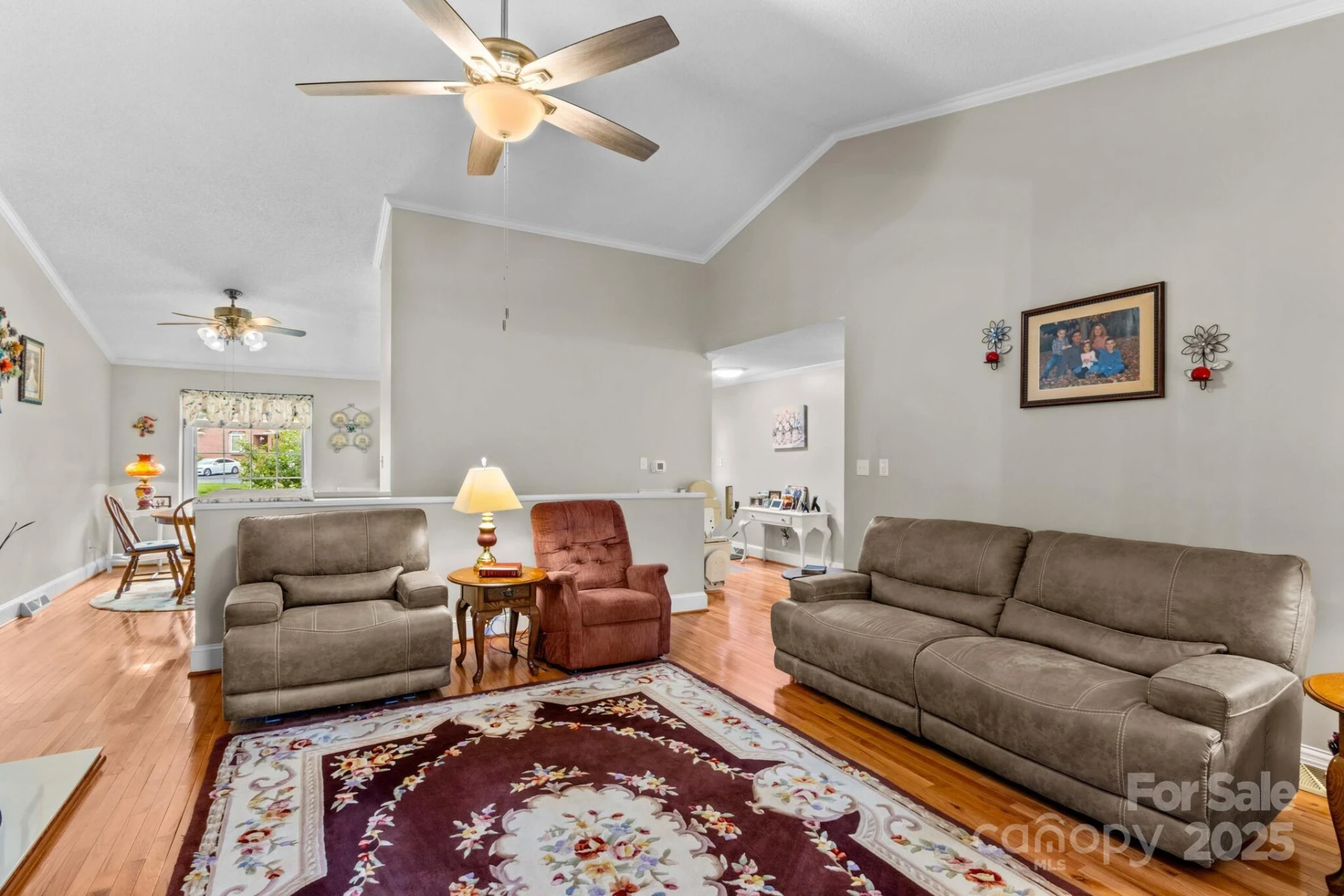 402 Swaim Court - Photo 12