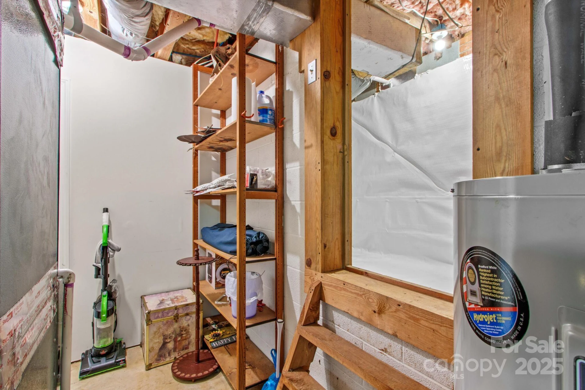 402 Swaim Court - Photo 36
