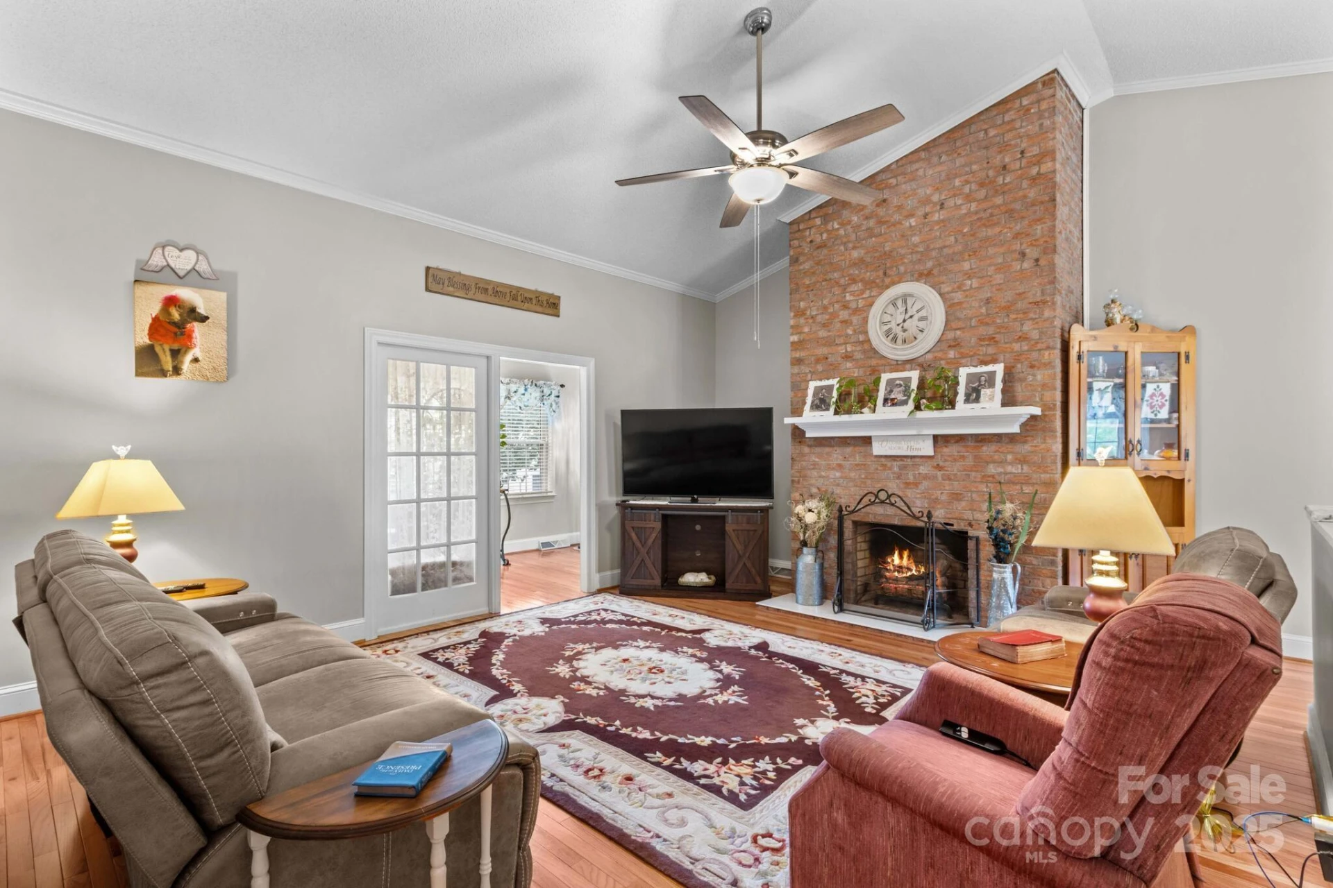 402 Swaim Court - Photo 8