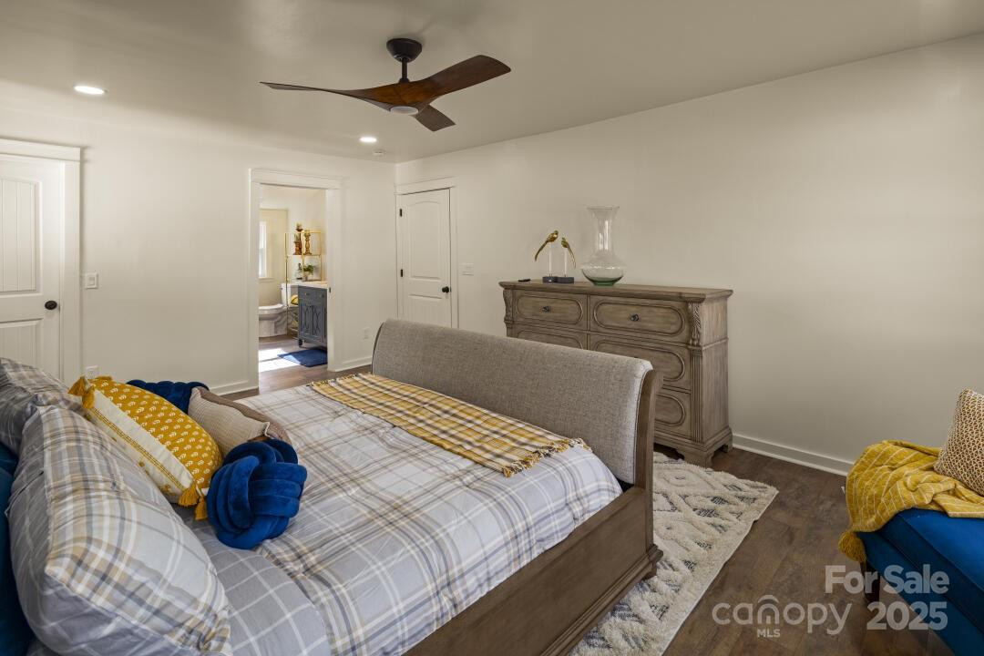 227 Ashmore Avenue - Photo 15