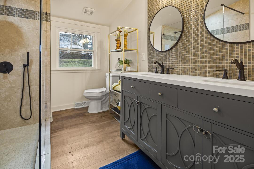 227 Ashmore Avenue - Photo 16