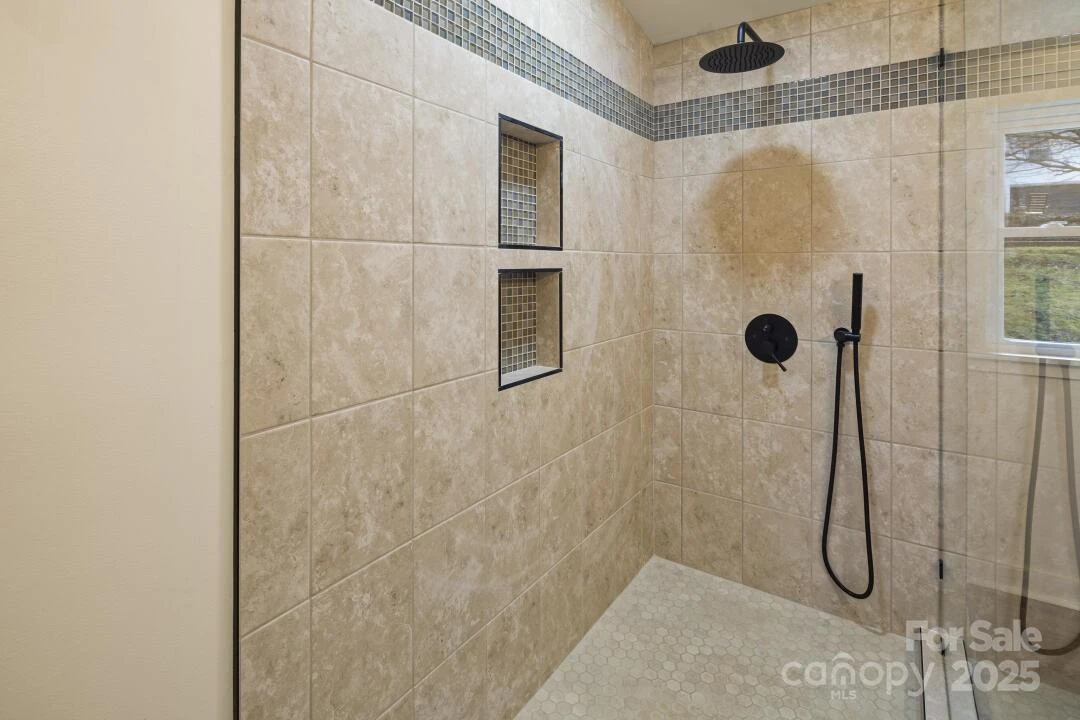227 Ashmore Avenue - Photo 17