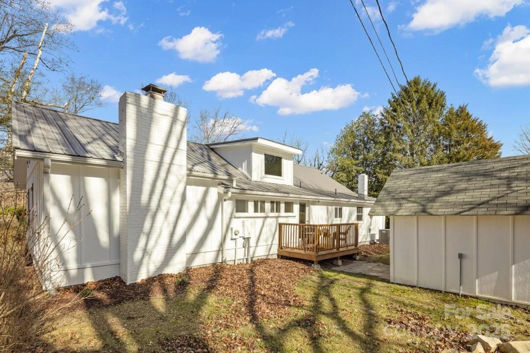 227 Ashmore Avenue - Photo 4