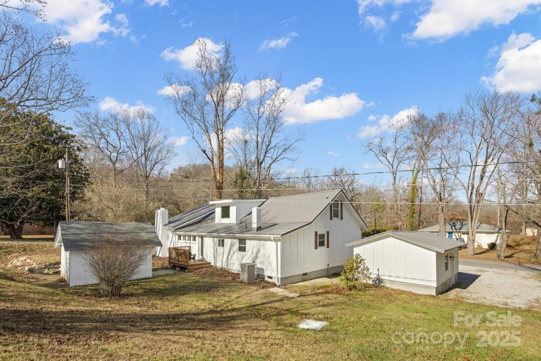 227 Ashmore Avenue - Photo 5