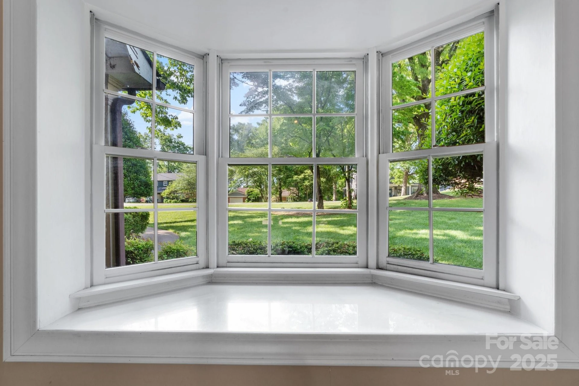 220 West Park Drive - Photo 14