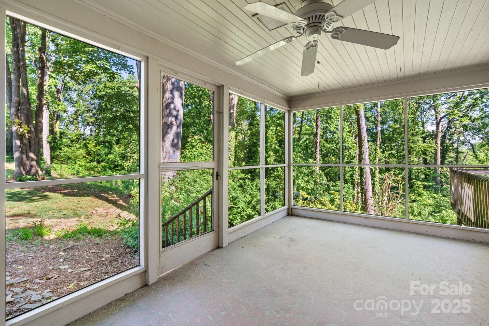 220 West Park Drive - Photo 15