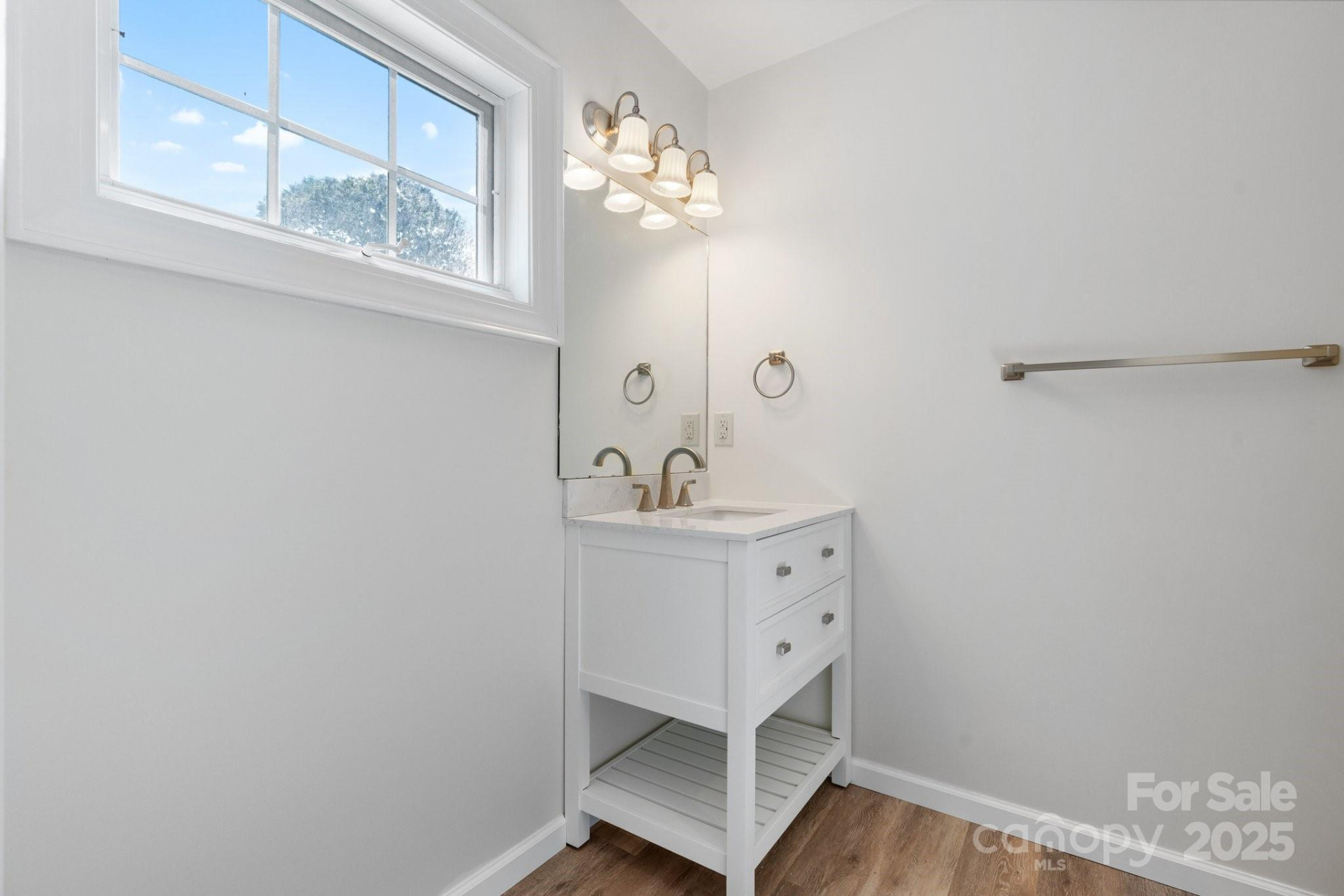 220 West Park Drive - Photo 32