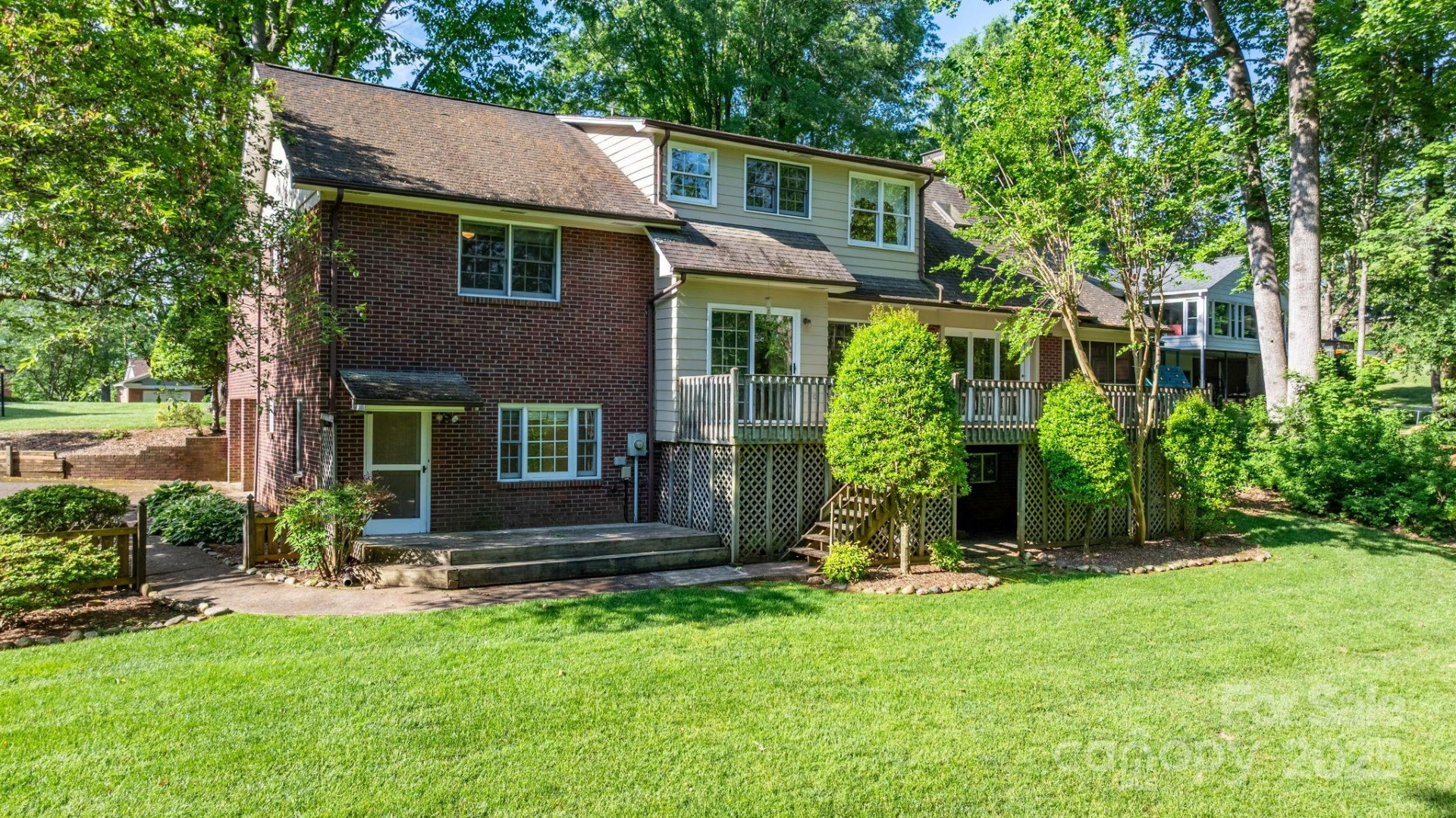 220 West Park Drive - Photo 7