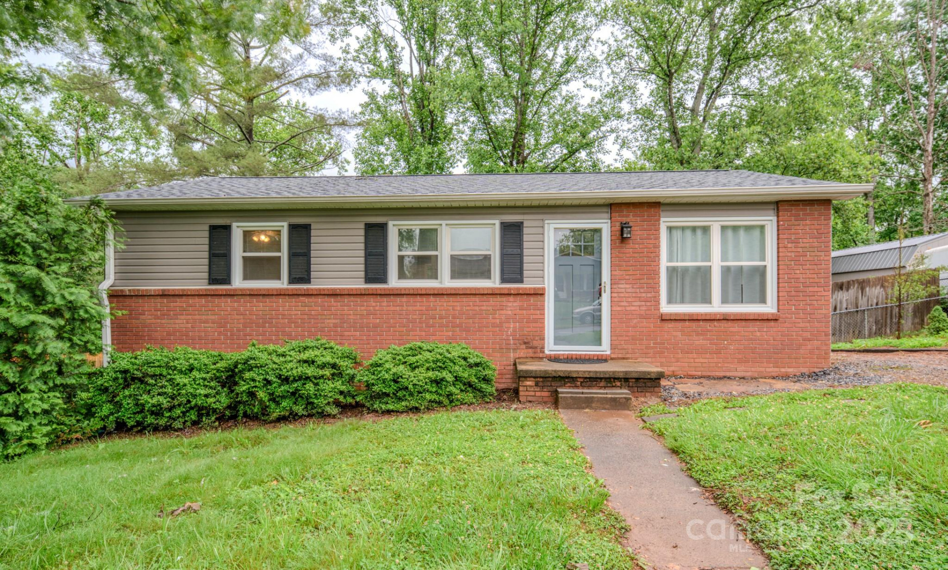 109 Chapman Drive - Photo 13