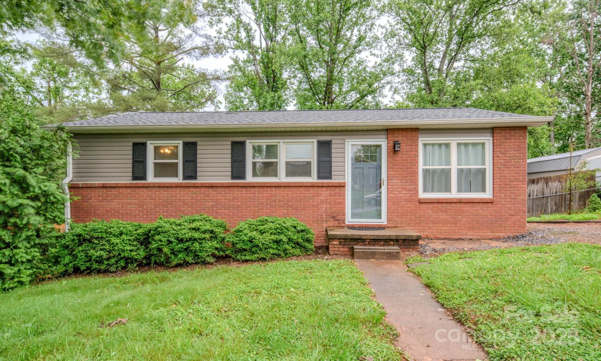 109 Chapman Drive - Photo 13