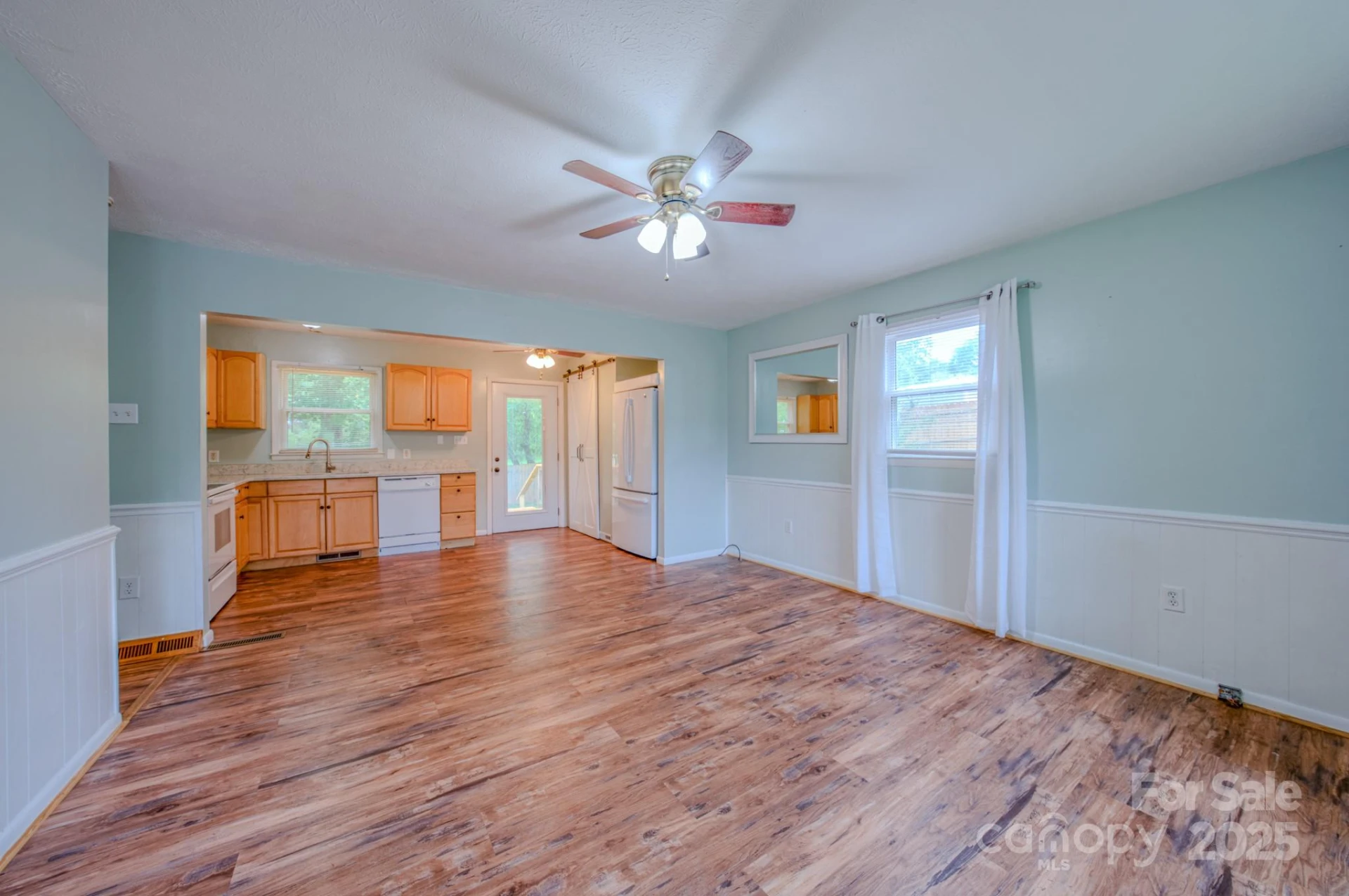 109 Chapman Drive - Photo 10