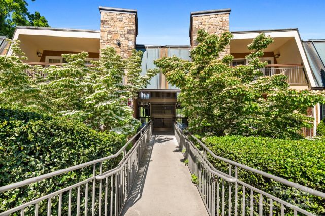 203 Bowling Park Road