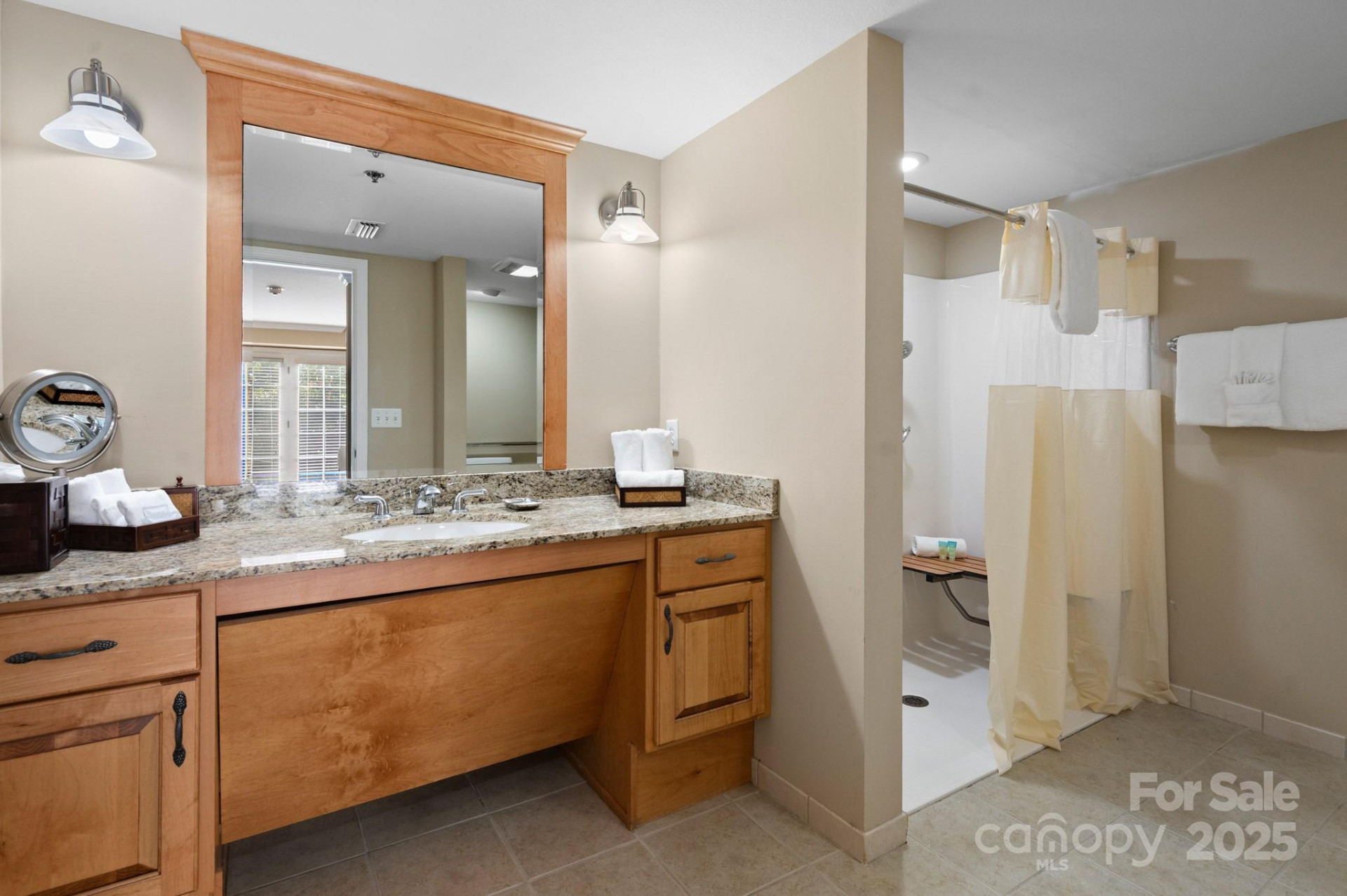 203 Bowling Park Road - Photo 12