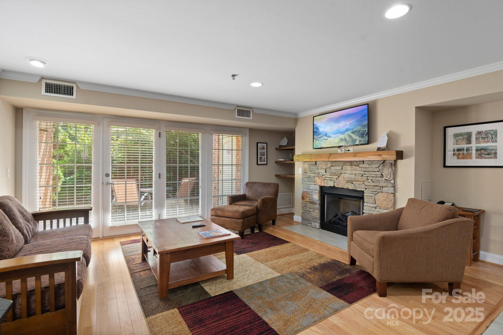 203 Bowling Park Road - Photo 6