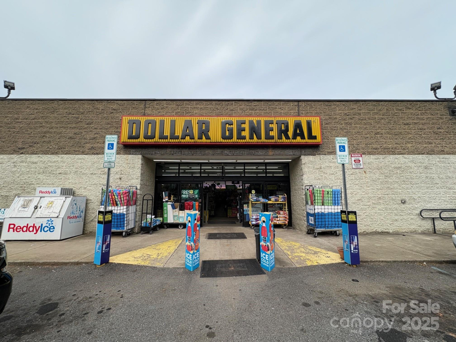 118 DRUG STORE Street - Photo 2