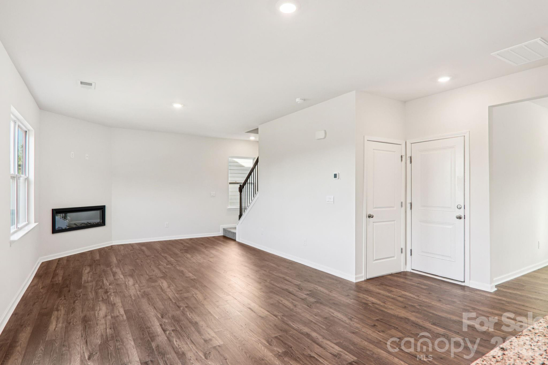 831 Adelston Lane - Photo 7