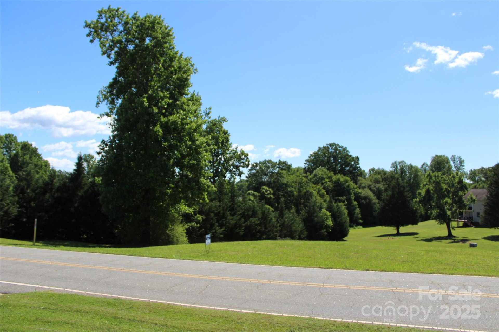 <1AC Thompson Road - Photo 3