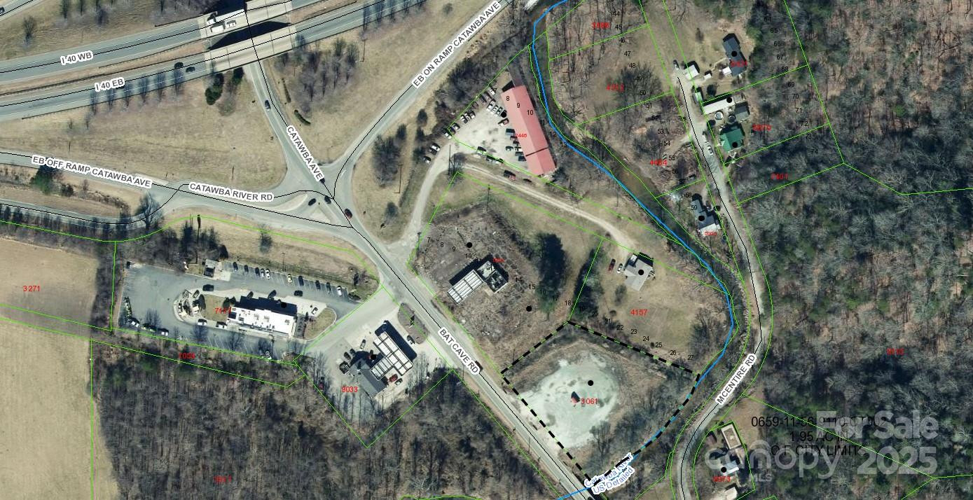 611 Bat Cave Road - Photo 4