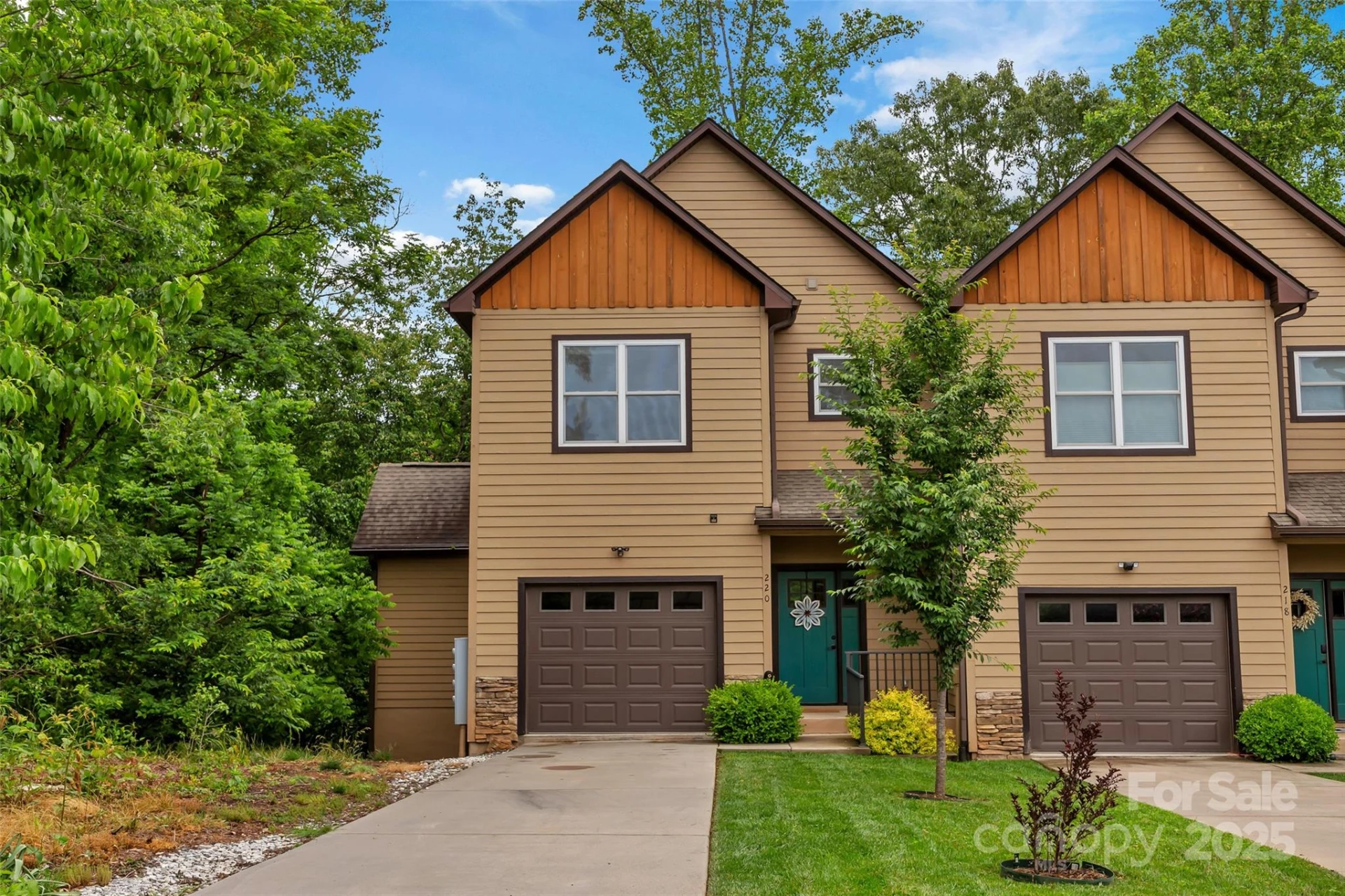 220 Rainbow Terrace