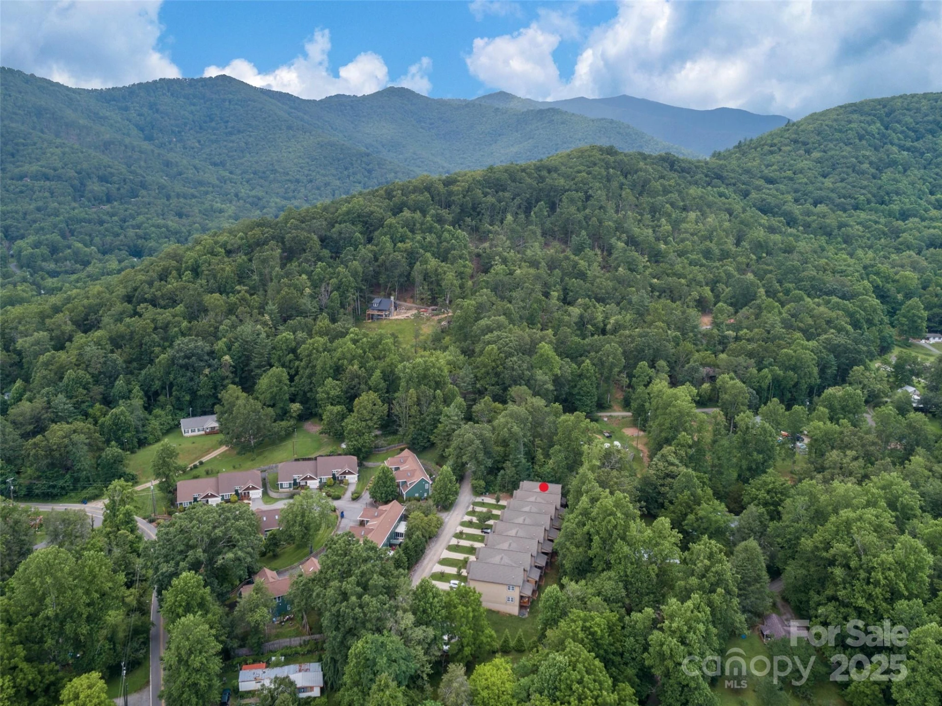 220 Rainbow Terrace - Photo 2