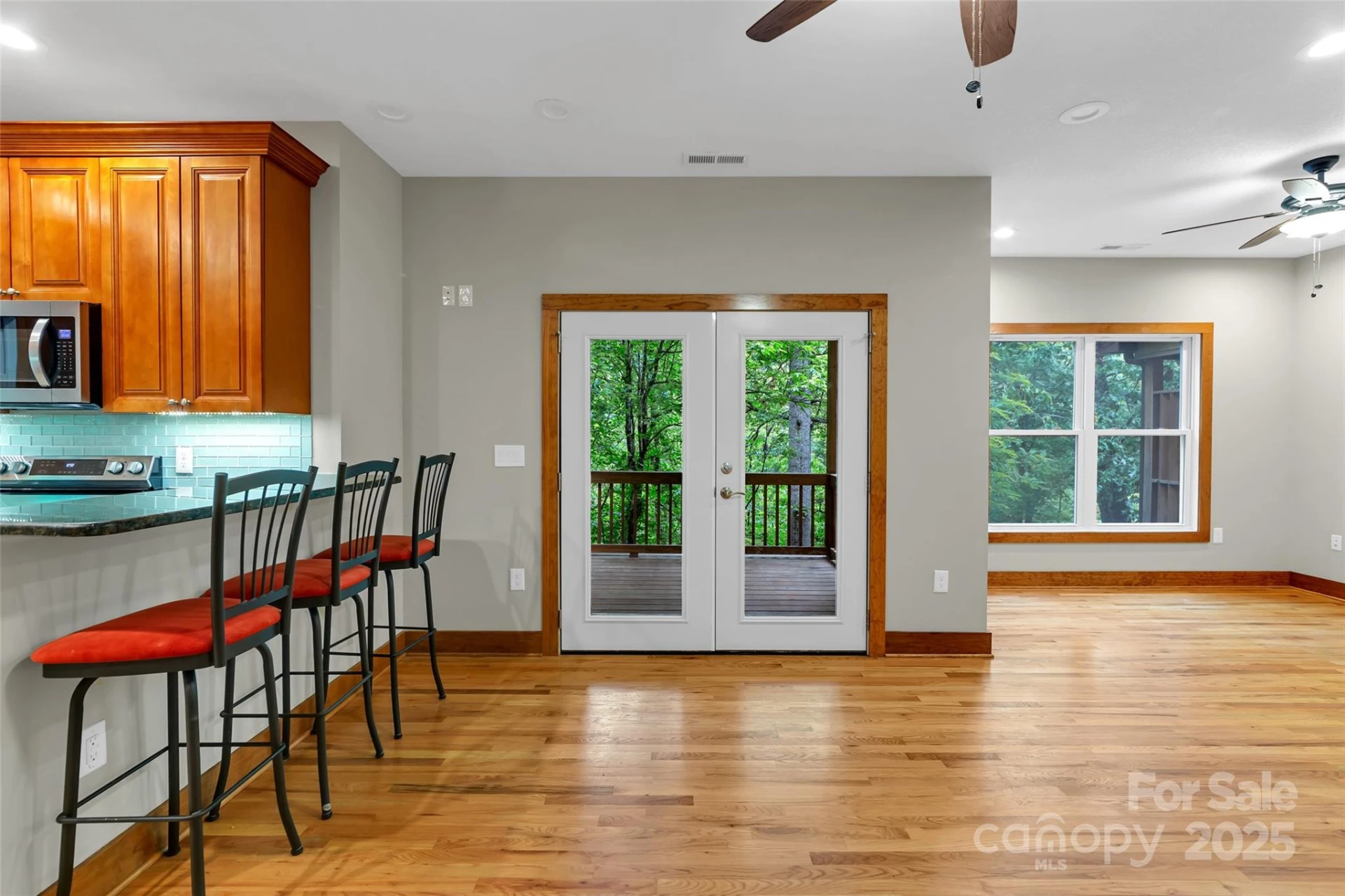 220 Rainbow Terrace - Photo 8