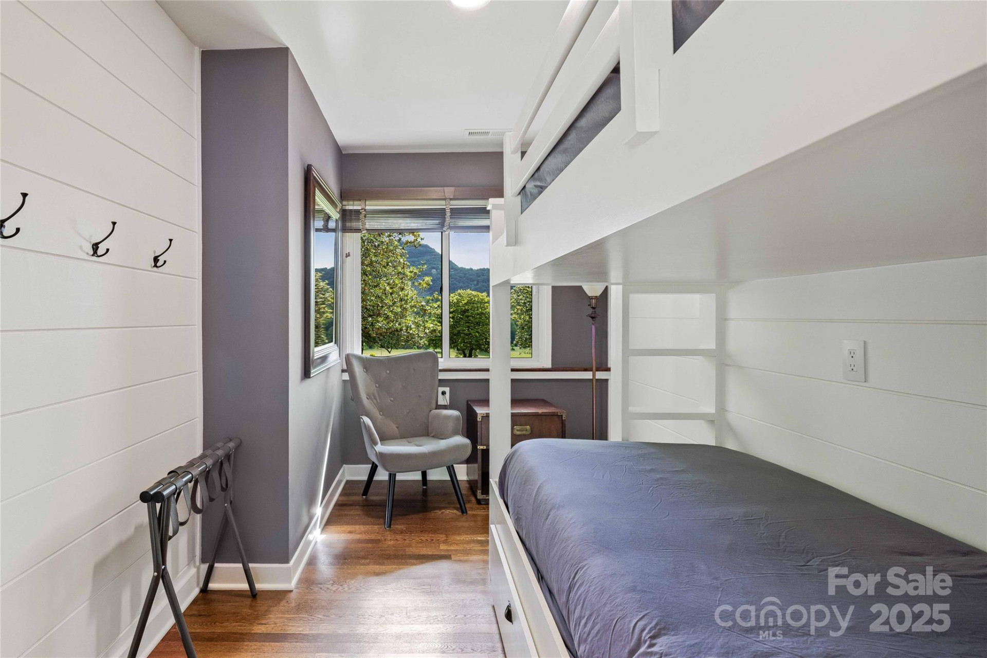 400 Kings Drive - Photo 17