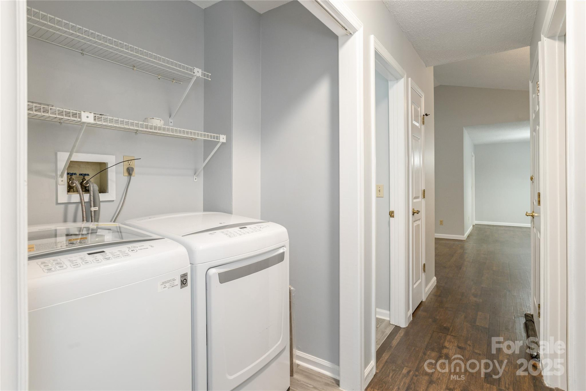 608 Surrey Glen Circle - Photo 23