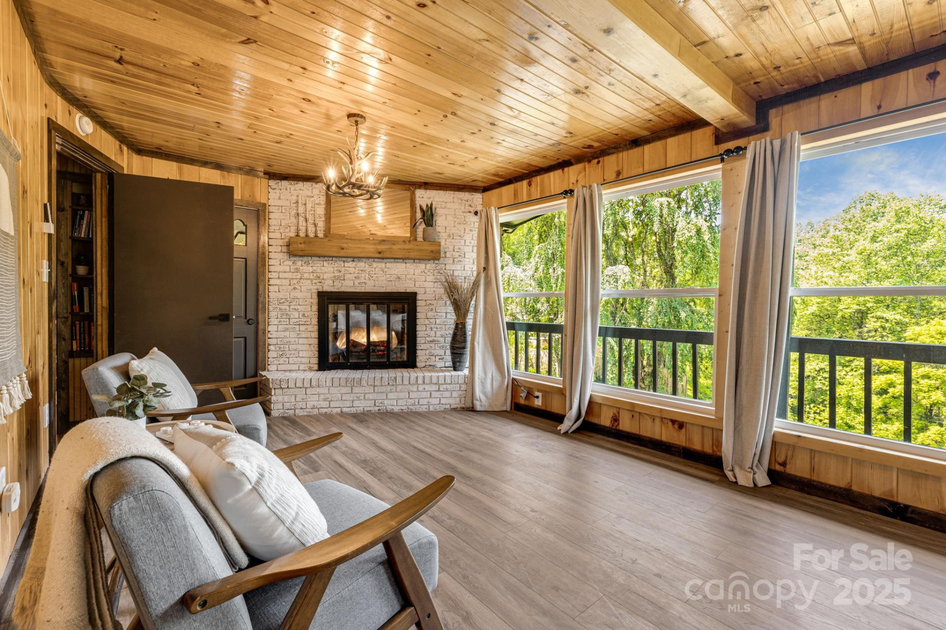 6541 Grassy Branch Road - Photo 11