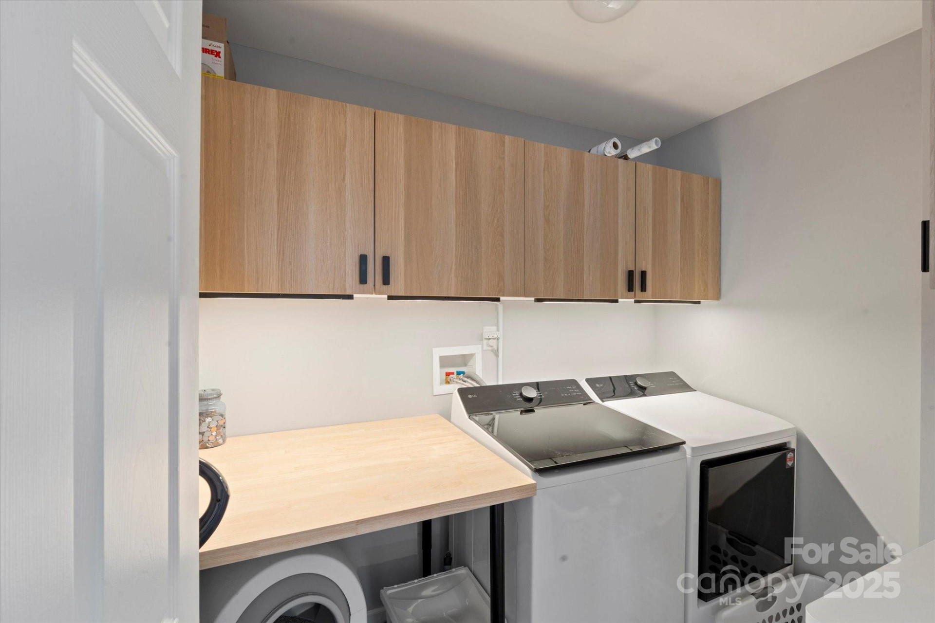 197 Roanoke Road - Photo 18