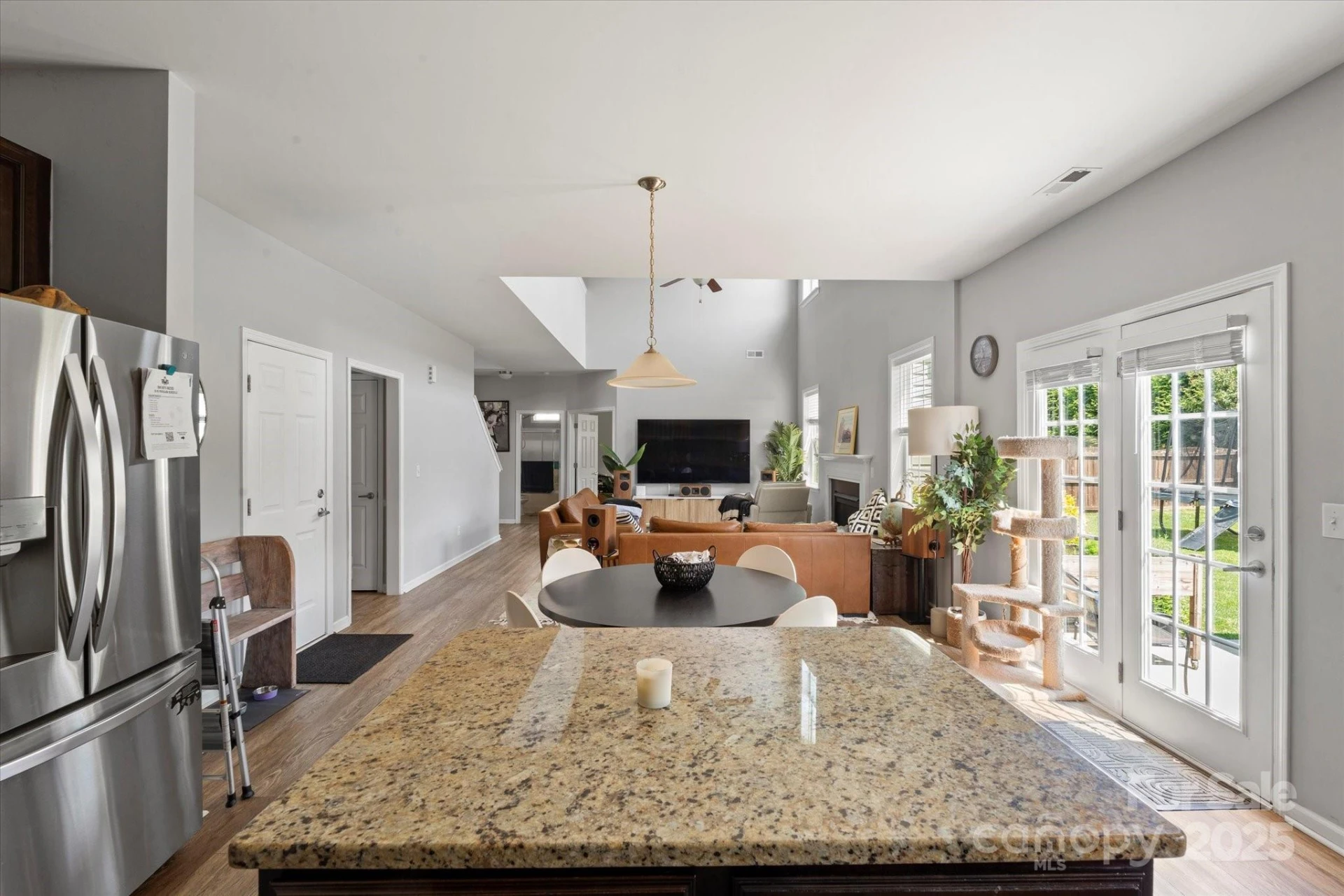 197 Roanoke Road - Photo 6