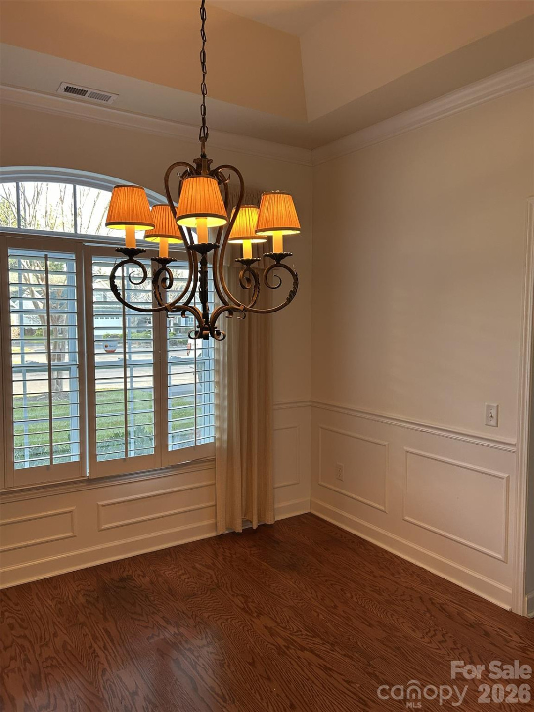 47 Victoria Park Drive - Photo 8