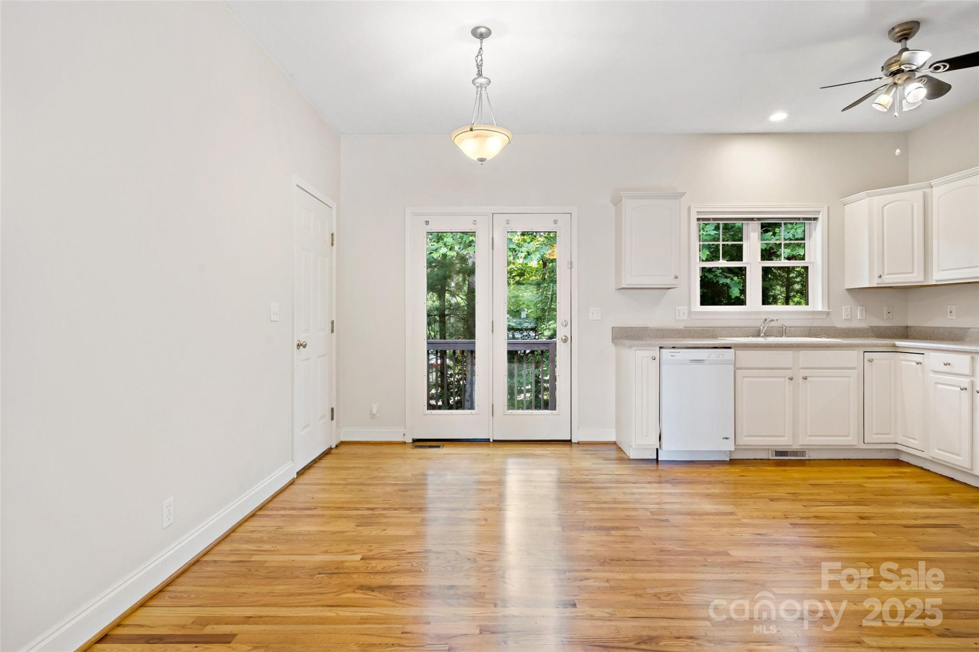 1 Teresa Way - Photo 11