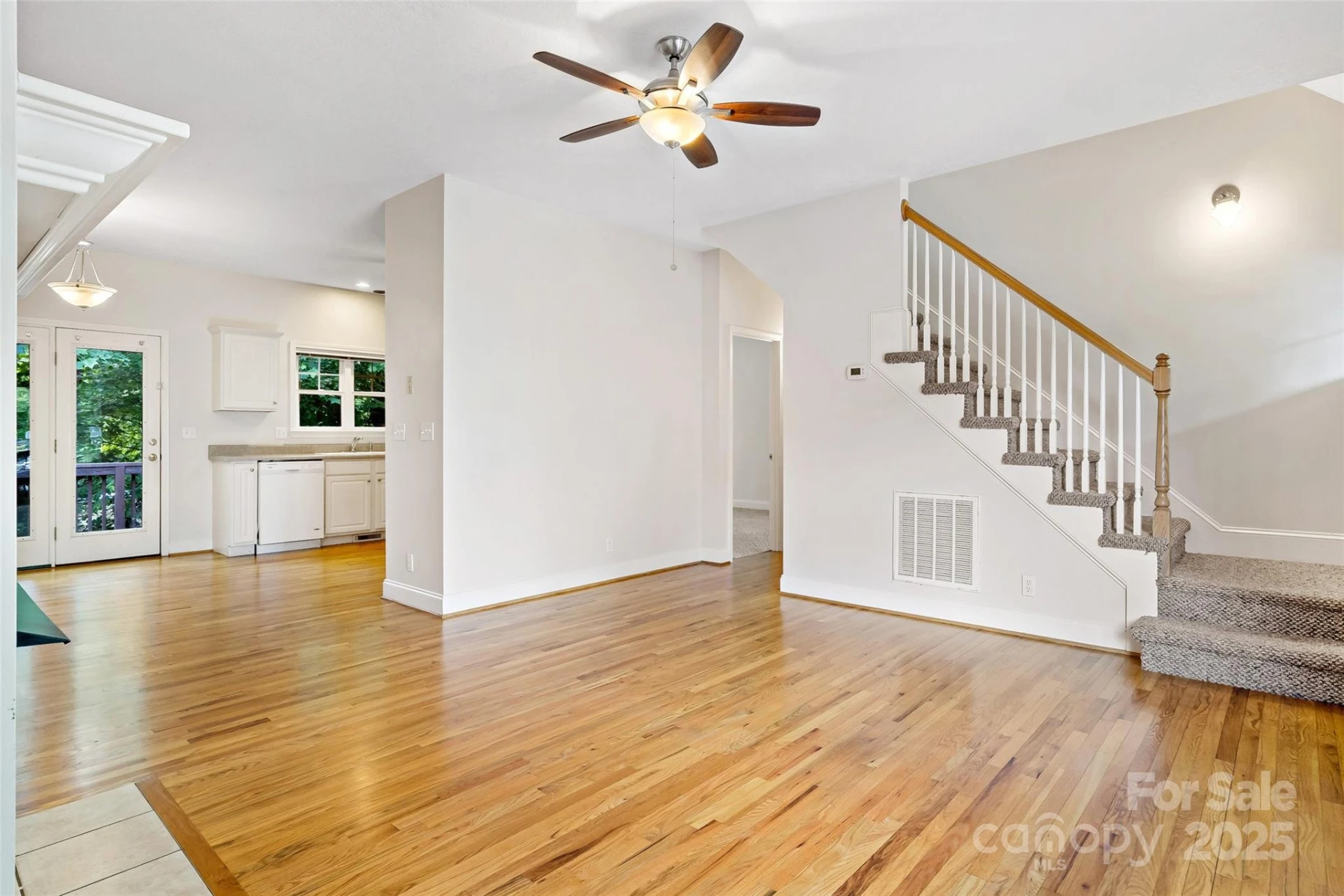 1 Teresa Way - Photo 10