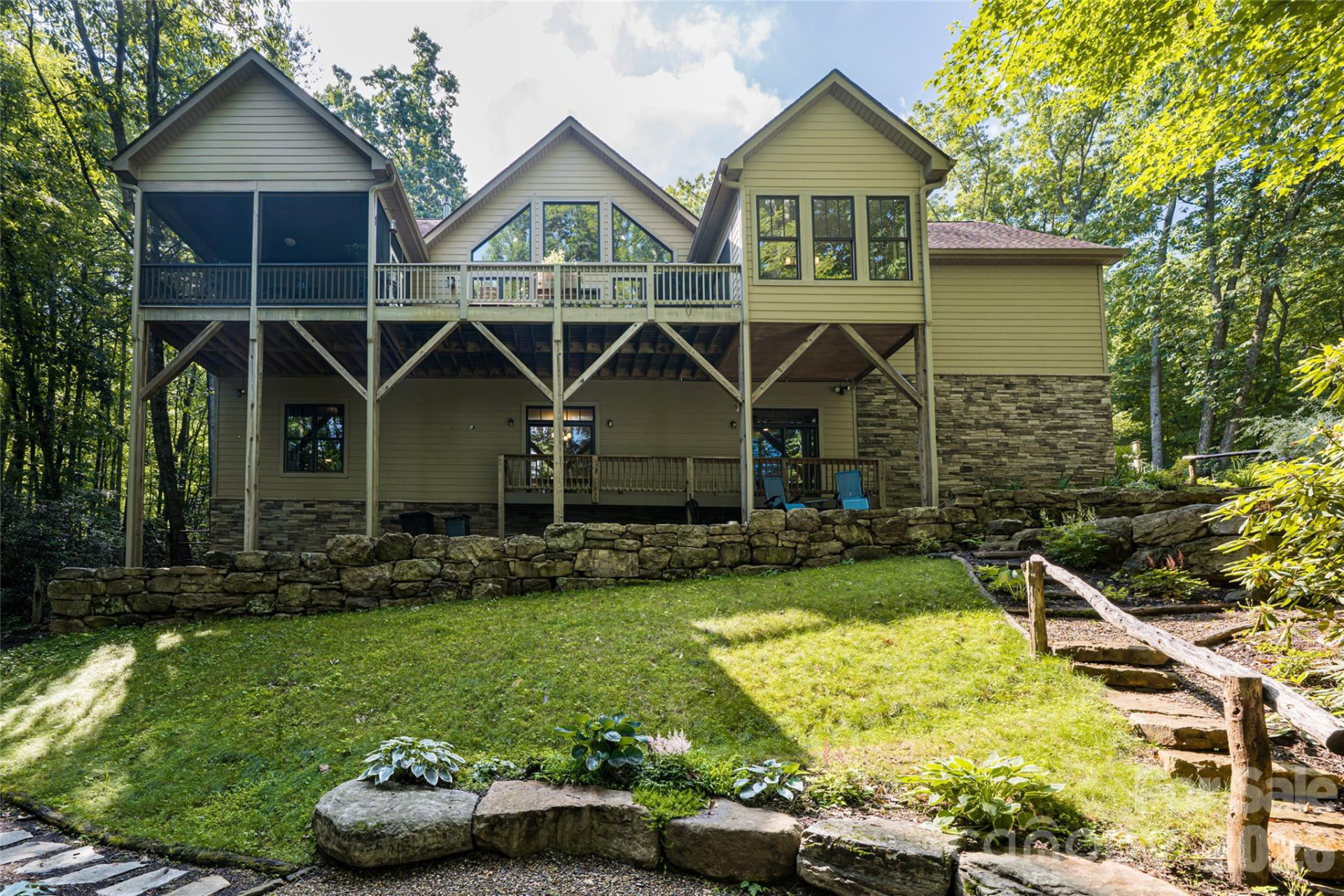 55 Highland Drive - Photo 2