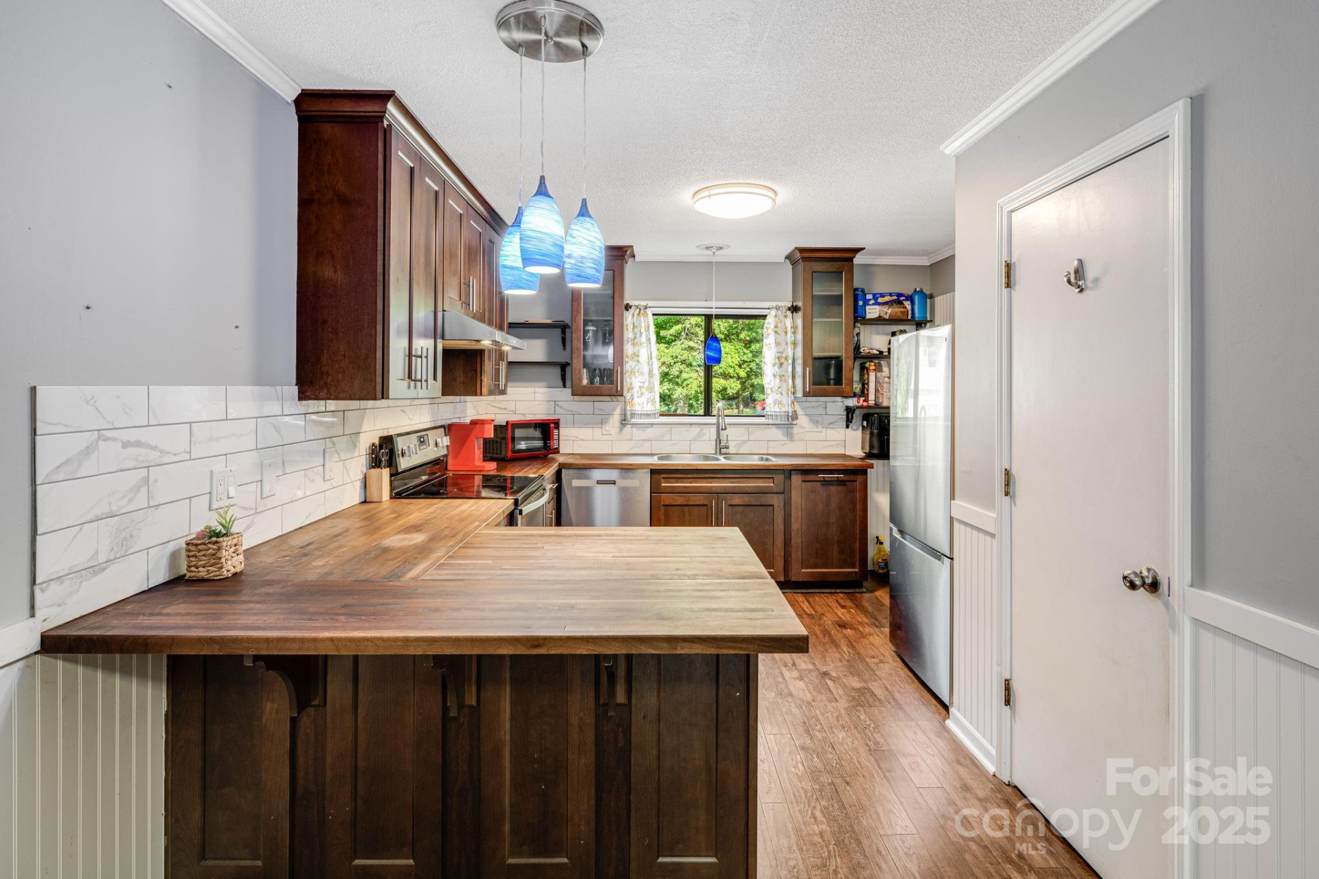 15 Lake Drive #D2 - Photo 13