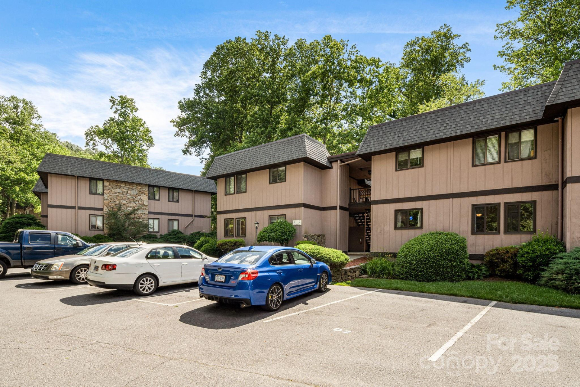 15 Lake Drive #D2 - Photo 25
