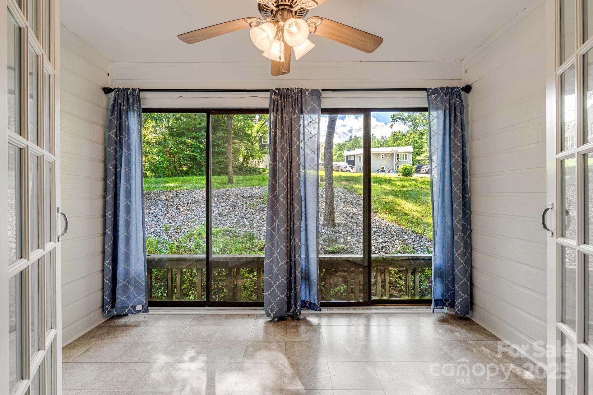 15 Lake Drive #D2 - Photo 10