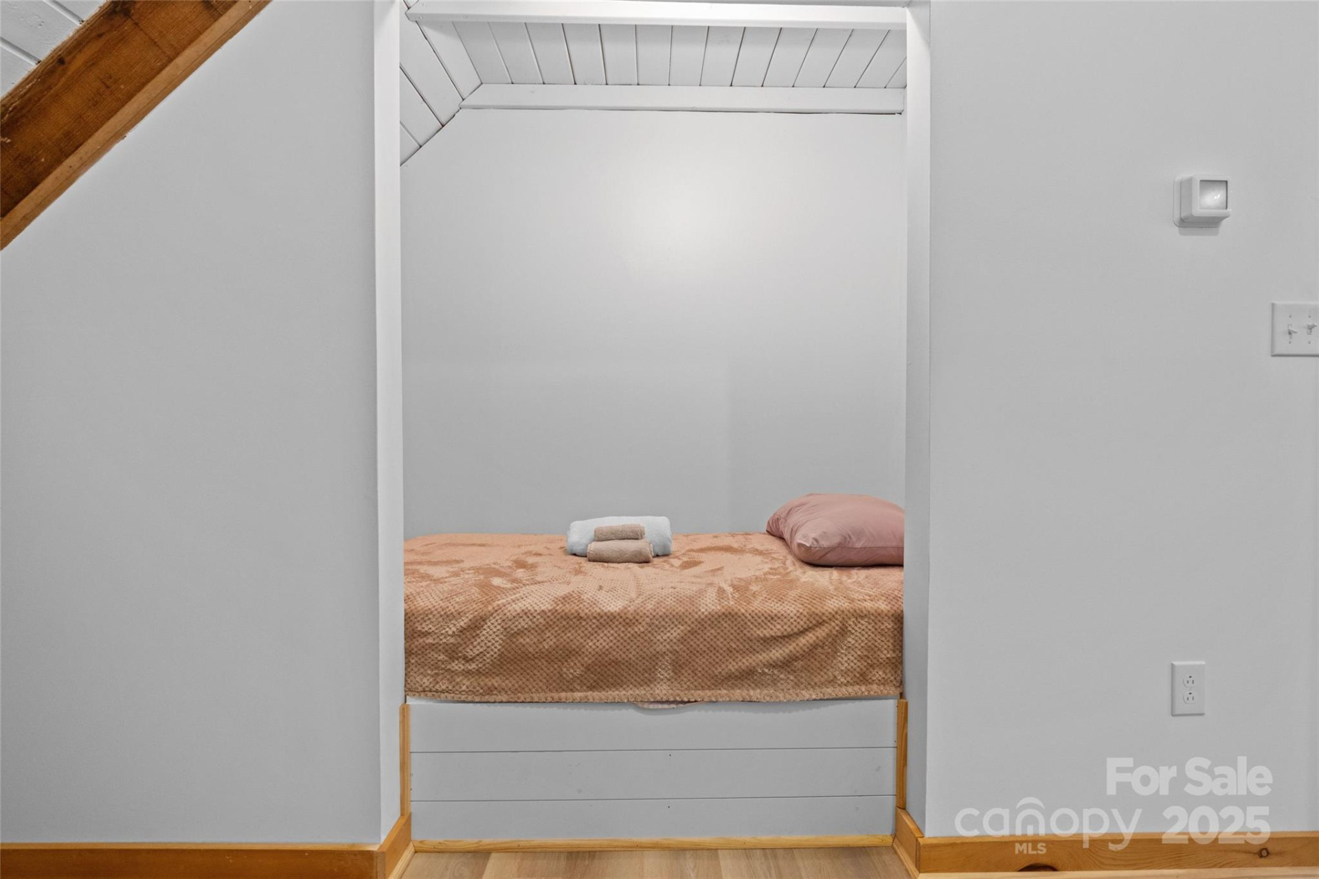 214&212 McKenzie Way - Photo 33