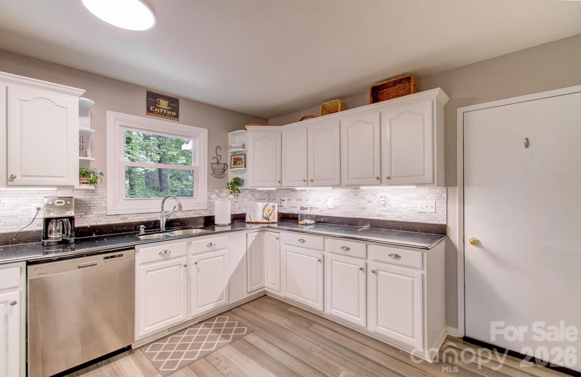 110 Spring Path - Photo 23