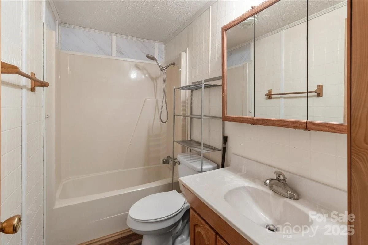 461 Tweed Road - Photo 21