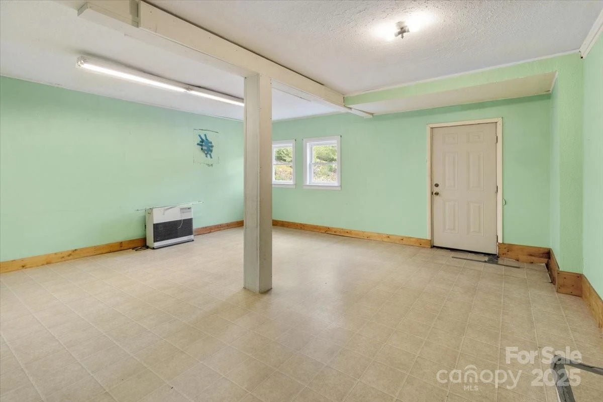 461 Tweed Road - Photo 26